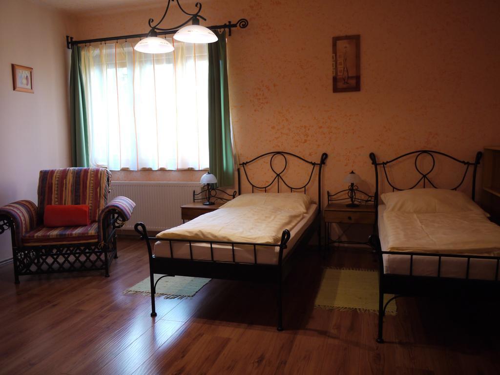 Apartmany Pemi Potstejn Экстерьер фото