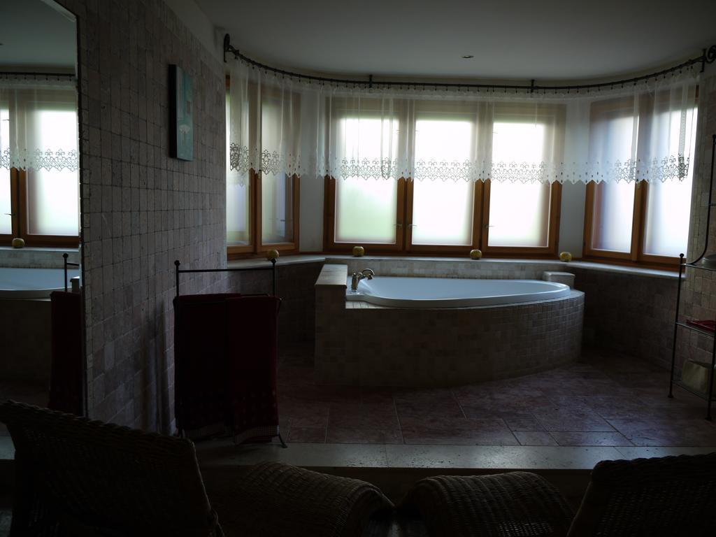 Apartmany Pemi Potstejn Экстерьер фото
